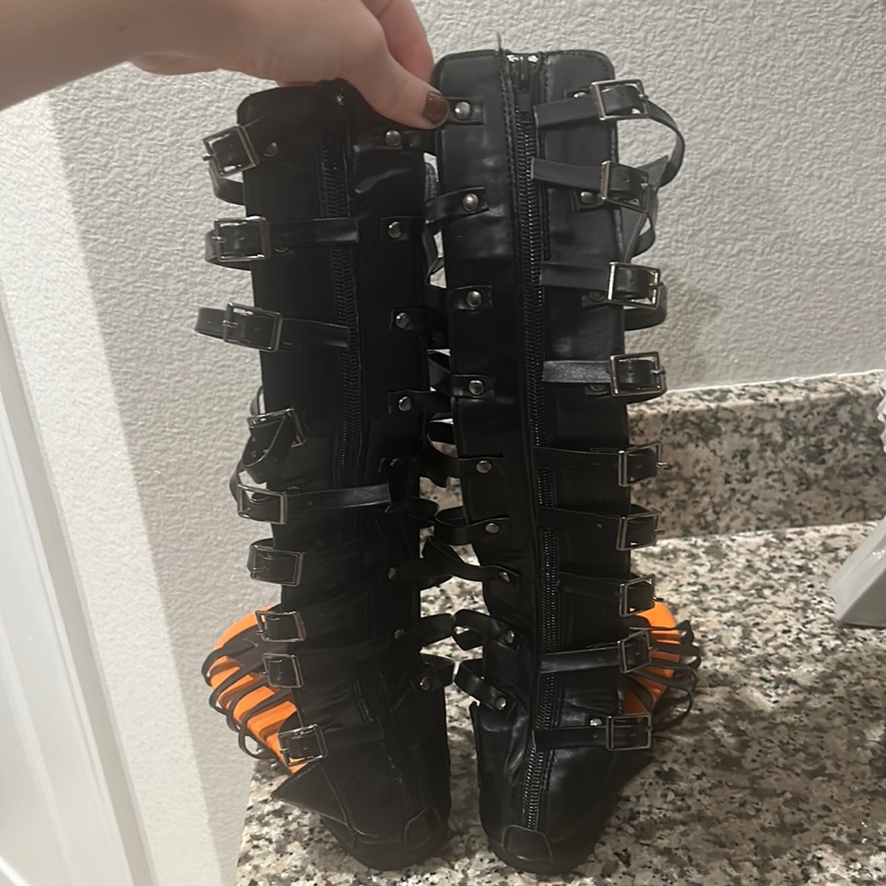 Gladiator women’s sandals